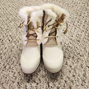 SPERRY BOOTS WOMEN'S NWT SIZE 10
